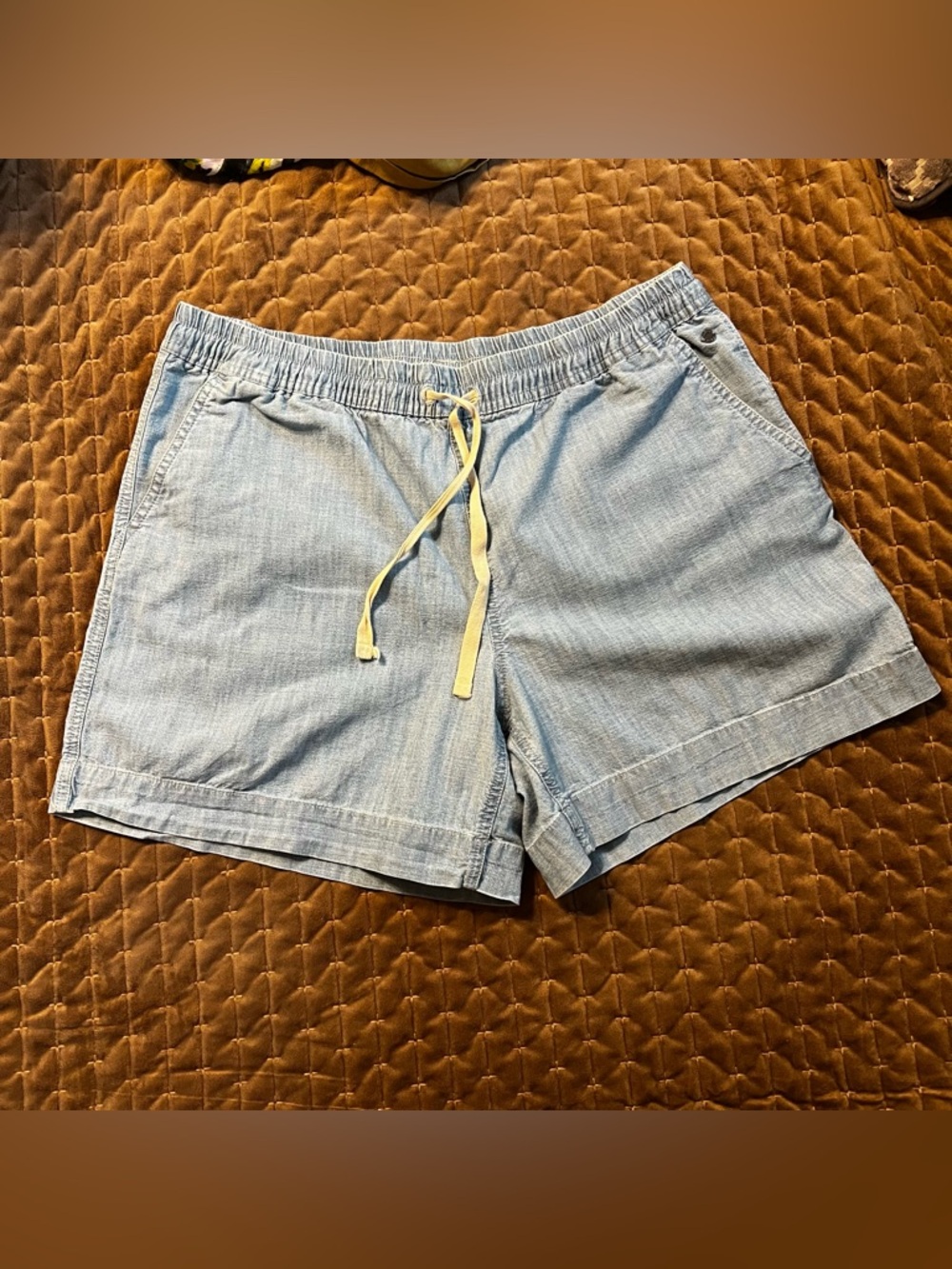 L.L. Bean Light Blue Drawstring High-Waist Women's Shorts